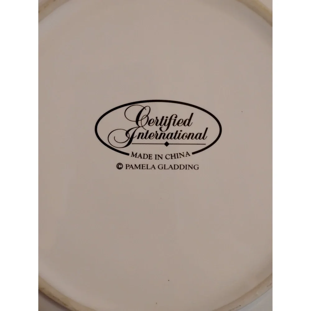 Certified International Hotel Royal Plate Pamela Gladding Vintage Travel Theme